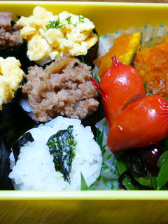 軍艦巻きのお弁当♪-レシピのメイン写真