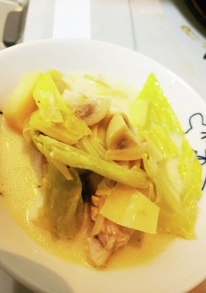 旬の野菜の味噌ミルクスープ-レシピのメイン写真