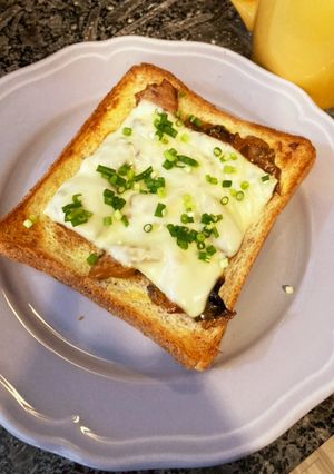 蒲焼缶詰でテリヤキトースト-レシピのメイン写真