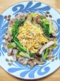 豚バラ肉と菜の花と春キャベツのカラシ炒め-レシピのメイン写真