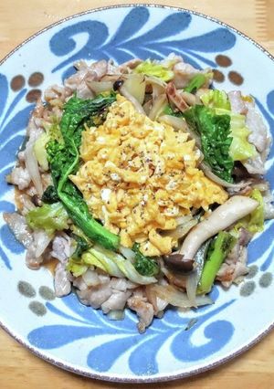 豚バラ肉と菜の花と春キャベツのカラシ炒め-レシピのメイン写真