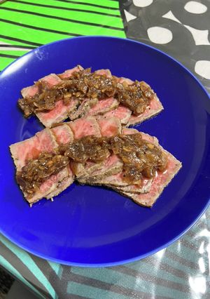 ローストビーフ　玉ねぎたっぷりソース-レシピのメイン写真