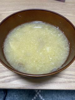 じゃがいもとしめじの味噌汁-レシピのメイン写真