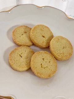 ツマガリを目指したアイスボックスクッキー-レシピのメイン写真