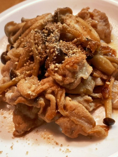 【お弁当】ポン酢で豚肉としめじの生姜焼き-レシピのメイン写真