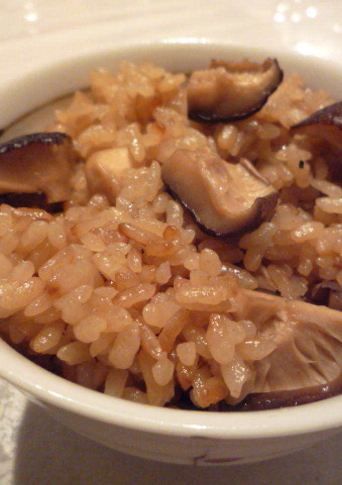 シイタケだけの炊き込みご飯-レシピのメイン写真
