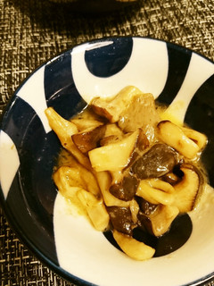 エリンギとヒラタケバター醬油ワサビ焼き-レシピのメイン写真