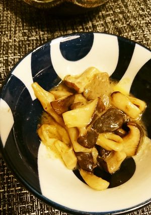 エリンギとヒラタケバター醬油ワサビ焼き-レシピのメイン写真