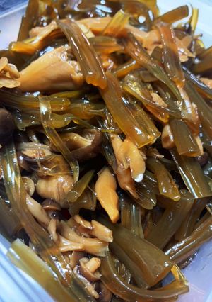 ★美味★茎わかめの佃煮　きのこたっぷり-レシピのメイン写真