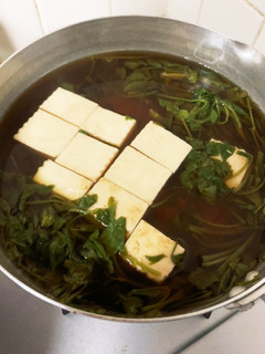 豆腐とせりを煮てみました-レシピのメイン写真