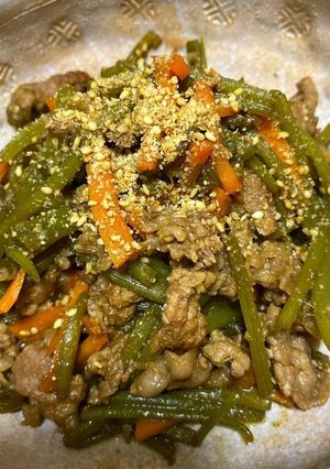 さつまいものつるの炒め煮-レシピのメイン写真