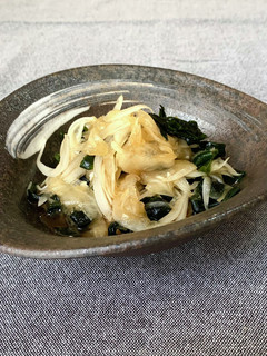 新玉ねぎとわかめの和え物-レシピのメイン写真