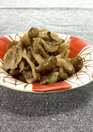 レンチン☆しめじと舞茸のごま和え-レシピのメイン写真