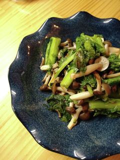 ナバナとしめじのマヨ炒め-レシピのメイン写真