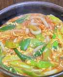 トマトジュースで九条ネギの卵とじうどん