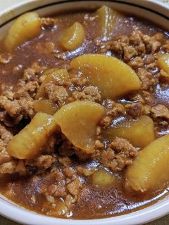 大根と粗挽き肉の赤味噌煮-レシピのメイン写真