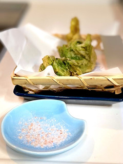 市販の天ぷら粉で!ふきのとうの天ぷら -レシピのメイン写真