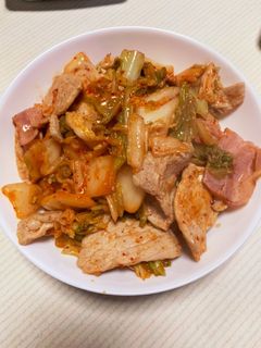 豚キムチ(ベーコン入ってます)-レシピのメイン写真
