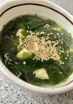 母の韓国わかめスープ♪-レシピのメイン写真