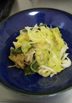 ねぎとわかめのぬた味付は味噌とカンタン酢-レシピのメイン写真