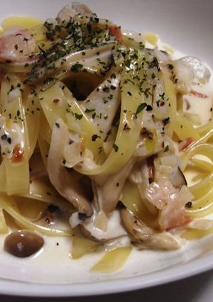 にんにく風味のクリームパスタ-レシピのメイン写真