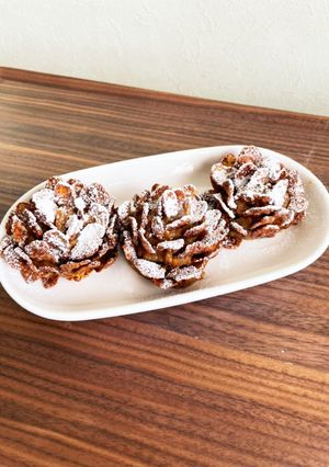 焼き芋で松ぼっくり-レシピのメイン写真