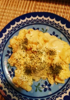 Wチーズのスクランブルエッグ-レシピのメイン写真