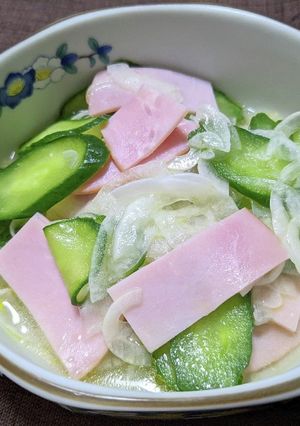 新玉ねぎときゅうりとハムのマリネ-レシピのメイン写真