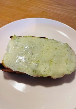 チーズとろ〜りアボカドトースト-レシピのメイン写真