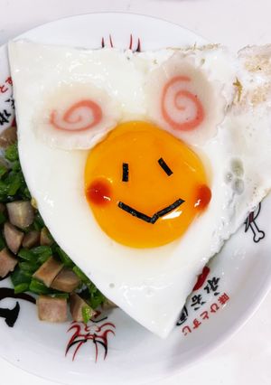 ナルトで可愛い目玉焼きちゃん♪お弁当にも-レシピのメイン写真
