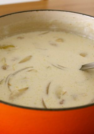 牛乳消費！鶏肉とたまねぎの牛乳スープ-レシピのメイン写真