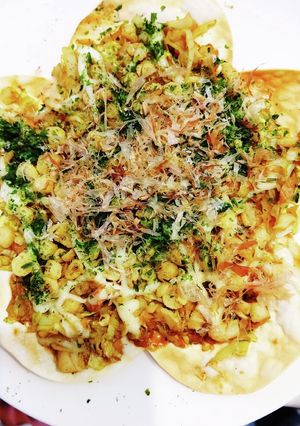 餃子の皮で カリカリ！お好み焼き風ピザ-レシピのメイン写真