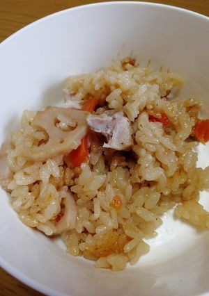 かやのだしと麺つゆの炊き込みご飯♡-レシピのメイン写真