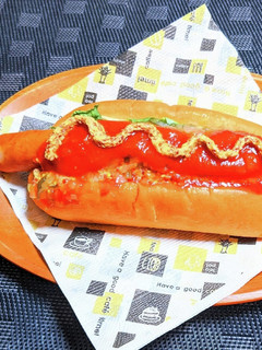 玉ねぎとピクルスのホットドッグ-レシピのメイン写真