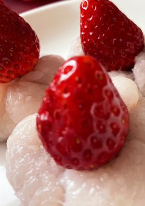 桜色いちごおはぎ-レシピのメイン写真