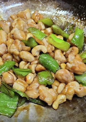 鶏肉と、カシューナッツと、それから私、-レシピのメイン写真