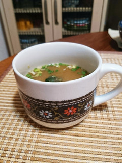 お気に入りマグカップの即席のお味噌汁-レシピのメイン写真