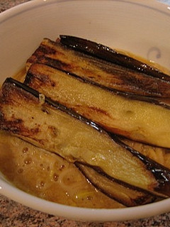 簡単でウマ!焼き茄子のせ釜玉そうめん-レシピのメイン写真