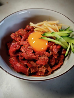 赤謎肉のエバラ焼肉のタレ和え@≧↺≦@ノ-レシピのメイン写真