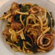 ホタテとイカ入り八丁味噌ソース焼きうどん