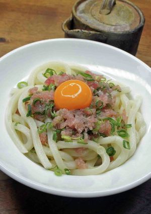 まぐろのたたきうどん-レシピのメイン写真