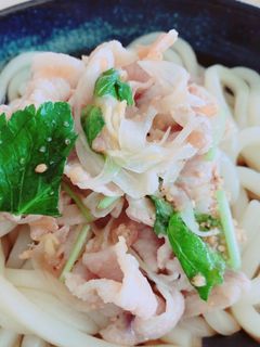 簡単♡豚しゃぶ梅肉生姜和えオンザうどん-レシピのメイン写真
