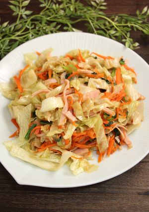 簡単！まるごとレタスの中華炒め-レシピのメイン写真