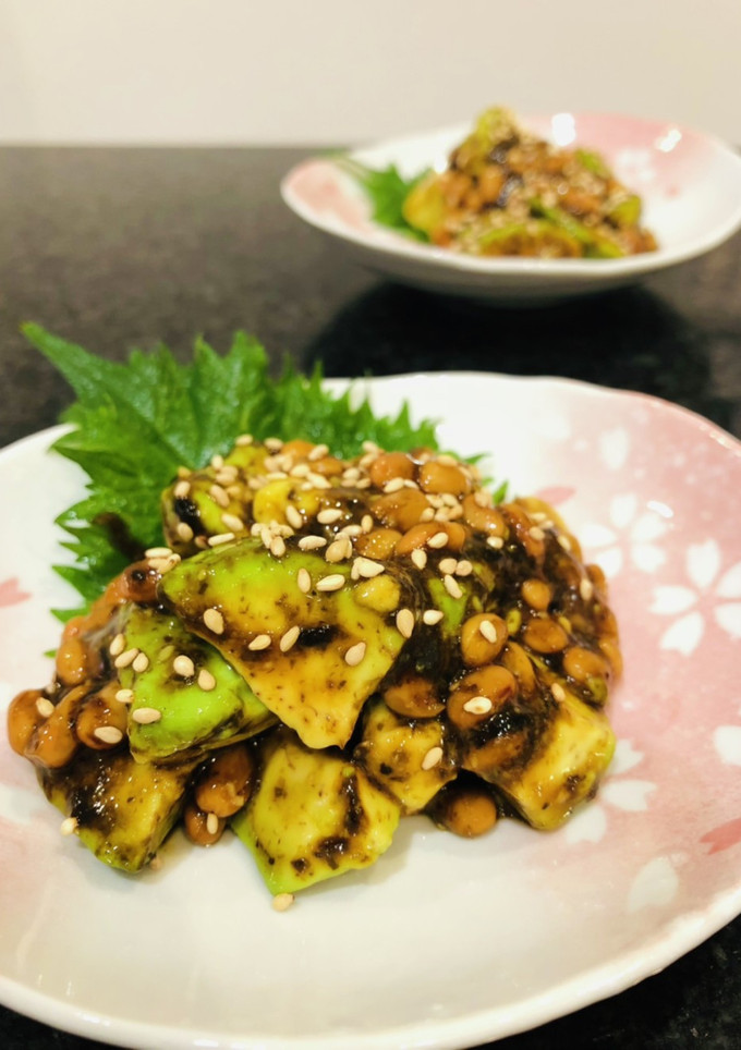 アボカドと納豆の【海苔の佃煮】和え-レシピのメイン写真