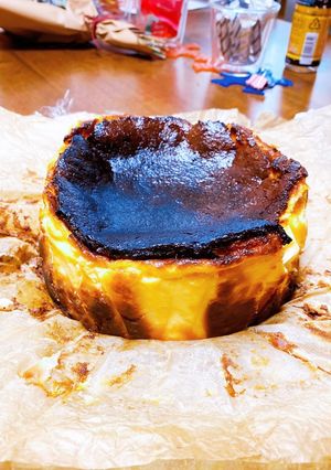 材料5つ!!混ぜるだけバスクチーズケーキ-レシピのメイン写真