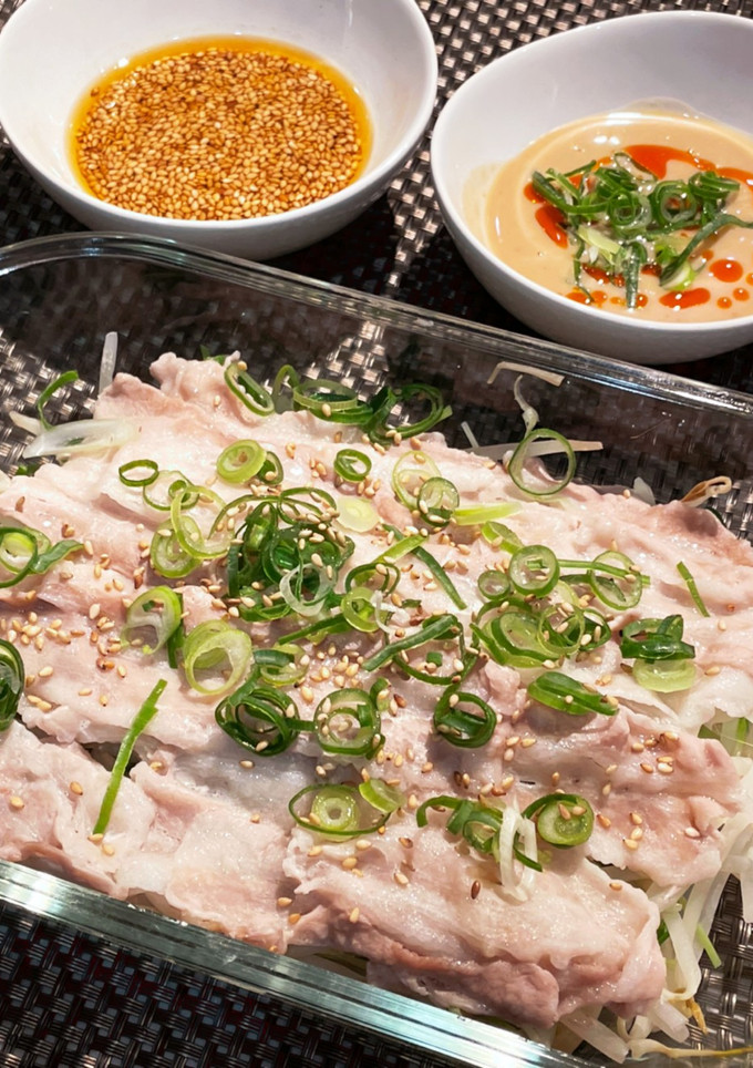 豚バラともやし豆苗の重ねレンジ蒸ししゃぶ-レシピのメイン写真