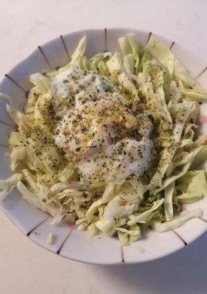 レンジで！キャベツの巣ごもり卵-レシピのメイン写真