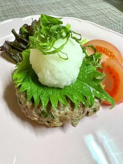 ニラハンバーグ、大葉おろしのっけ-レシピのメイン写真