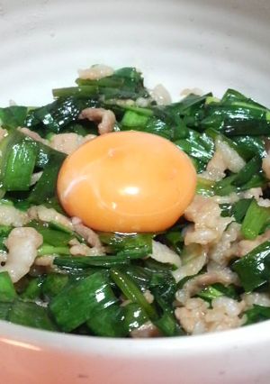 超簡単☆スタミナ豚ニラ丼-レシピのメイン写真