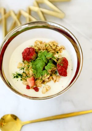 3分で朝食！抹茶グラノーラヨーグルト-レシピのメイン写真